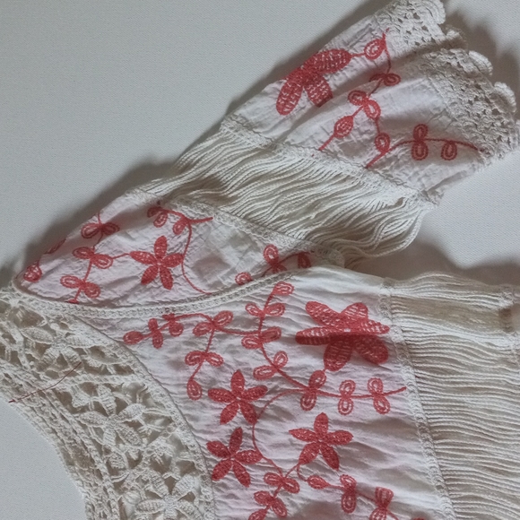 Natural TOP CROCHETED MACRAME by Oliver's Size Medium - Picture 2 of 7